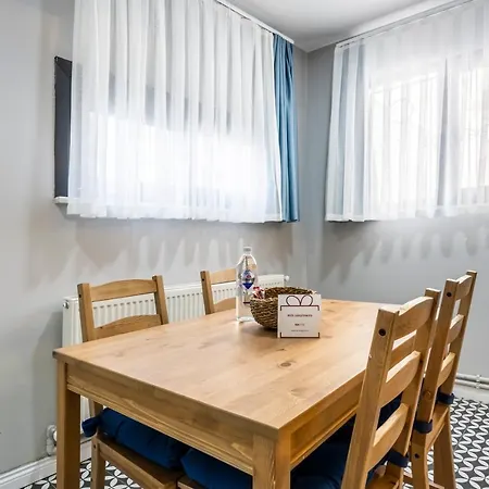 Inviting 1br Flat With Ac In Cihangir District